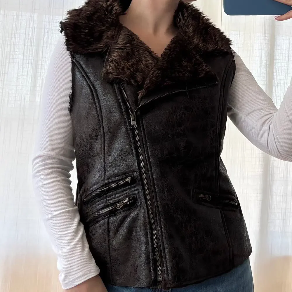Dots Faux Fur Trim Leather Vest with Zipper Pockets Women's Size M - Picture 2 of 7